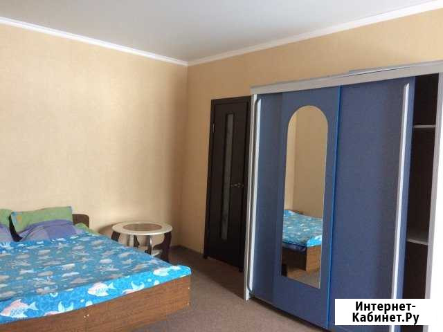 Комната 15 кв.м. в 1-к, 1/3 эт. Омск - изображение 1