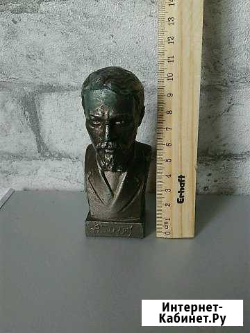 Бюст Чехов Петрозаводск - изображение 1