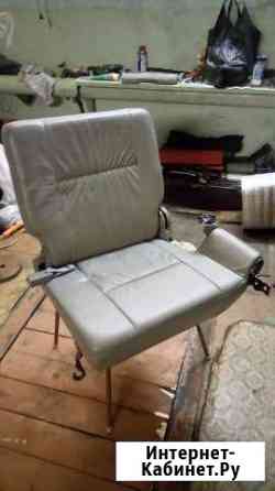 Кресла третьего ряда ниссан патрол 1998 г. в Новый Уренгой