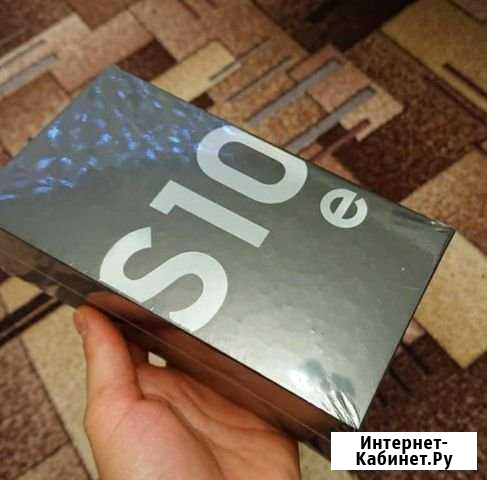 SAMSUNG Galaxy S10E Перламутр (новый, рст) Астрахань - изображение 1