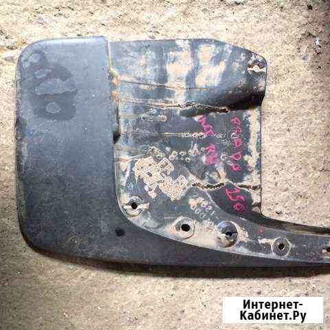 Toyota prado 150 передний правый брызговик Нижнекамск