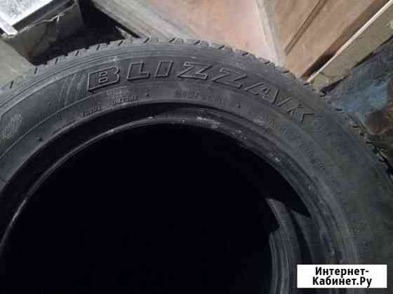 Продам зимние шины Bridgestone Саяногорск