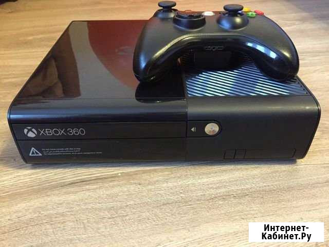 Xbox 360 E c кинектом Саратов - изображение 1
