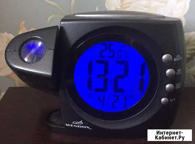 Электронные часы будильник с проекцией времени wen Новосибирск - изображение 1