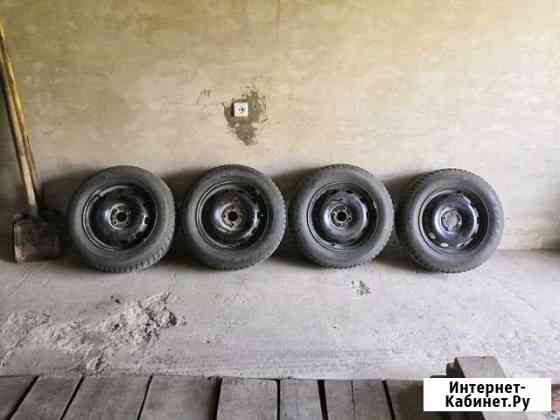Колеса 4/100, 195/65 R15, шипы зима Белгород