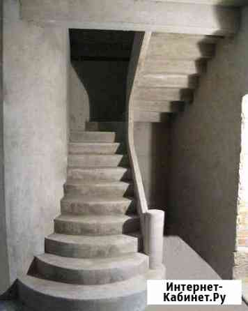 Лестницы монолитные Москва