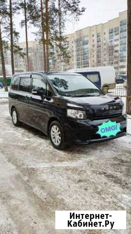 Минивэн пассажироперевозки. Трансфер. Toyota voxy Екатеринбург - изображение 1