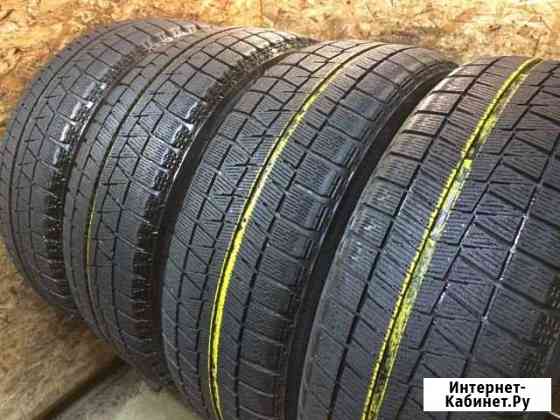Комплект шин Bridgestone blizzak RevoGZ R17 215/60 Нижний Новгород