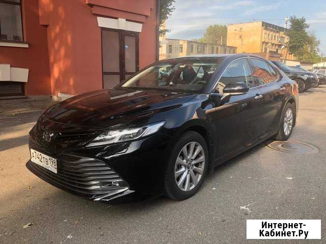 Toyota Camry с водителем Санкт-Петербург - изображение 1