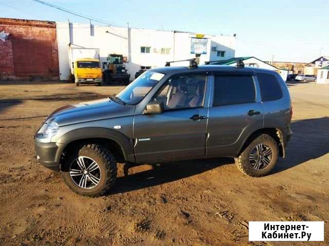Прокат автомобиля Niva Chevrolet Нива Шевроле Омск - изображение 1