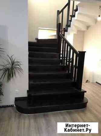 Отделка бетонных лестниц деревом Барнаул