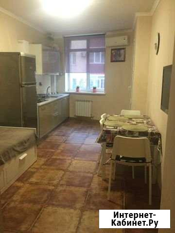 1-комнатная квартира, 50 м², 3/11 эт. в аренду на длительный срок в Геленджике Геленджик - изображение 1
