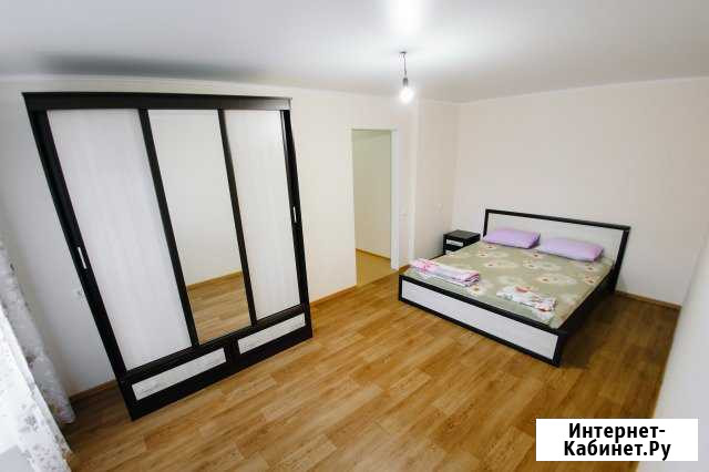 2-комнатная квартира, 56 м², 1/5 эт. в аренду посуточно в Бугуруслане Бугуруслан - изображение 1