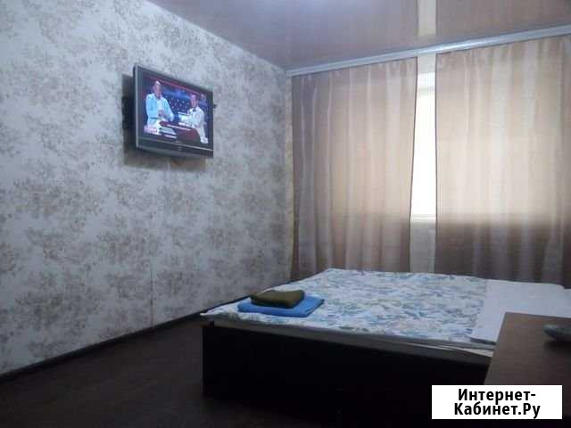 2-комнатная квартира, 45 м², 1/9 эт. в аренду посуточно в Волжском Волгоградской области Волжский Волгоградской области - изображение 1