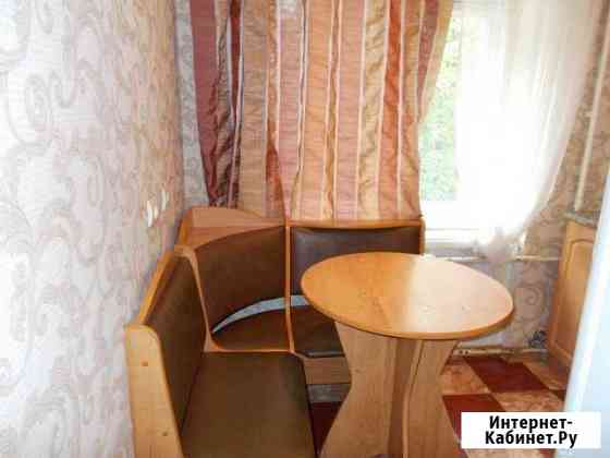 3-комнатная квартира, 56 м², 3/5 эт. в аренду на длительный срок в Киришах Кириши