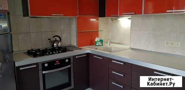 3-комнатная квартира, 75 м², 3/5 эт. в аренду на длительный срок в Севастополе Севастополь - изображение 1