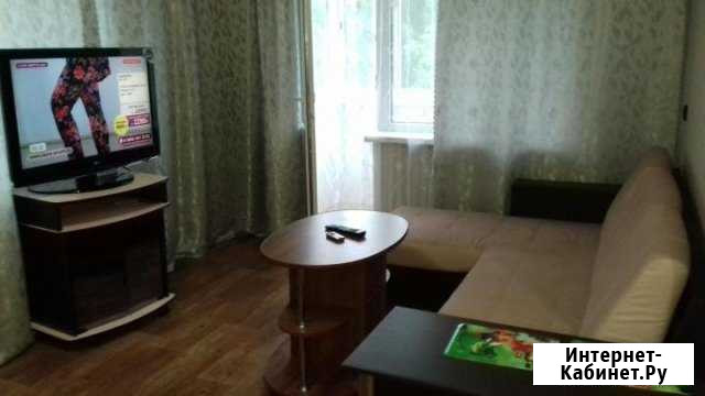 1-комнатная квартира, 33 м², 3/5 эт. в аренду посуточно в Новомосковске Новомосковск - изображение 1