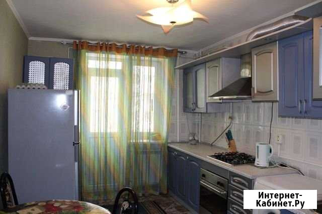 3-комнатная квартира, 70 м², 3/9 эт. в аренду на длительный срок в Симферополе Симферополь - изображение 1