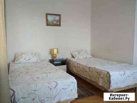 Комната 18 м² в 7-ком. кв., 1/2 эт. в аренду посуточно в Краснодаре Краснодар