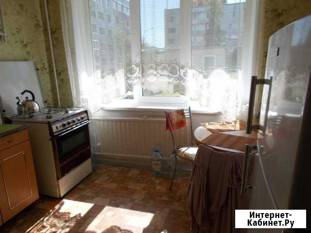 1-комнатная квартира, 34 м², 1/5 эт. в аренду на длительный срок в Киришах Кириши - изображение 1