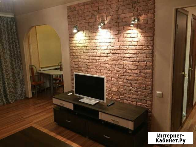 2-комнатная квартира, 48 м², 1/5 эт. в аренду посуточно в Череповце Череповец - изображение 1