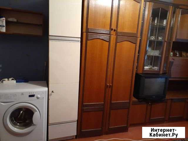 Комната 14 м² в 1-ком. кв., 5/5 эт. в аренду на длительный срок в Сафоново Смоленской области Сафоново - изображение 1