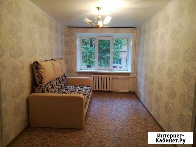 Комната 18 м² в 6-ком. кв., 1/3 эт. на продажу в Гусе-Хрустальном Гусь-Хрустальный - изображение 1