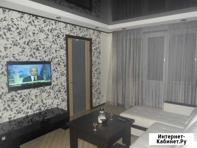 2-комнатная квартира, 45 м², 2/5 эт. в аренду посуточно в Златоусте Златоуст - изображение 1