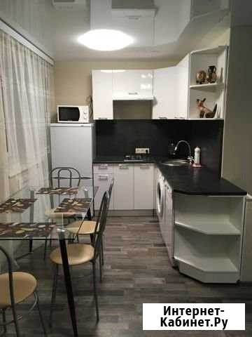 2-комнатная квартира, 45 м², 4/5 эт. в аренду посуточно в Мурманске Мурманск - изображение 1