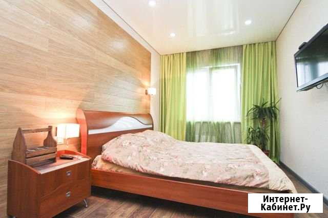 2-комнатная квартира, 80 м², 8/17 эт. в аренду посуточно в Сургуте Ханты-Мансийского АО Сургут - изображение 1