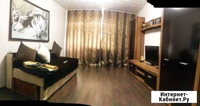 1-комнатная квартира, 35 м², 1/5 эт. в аренду посуточно в Воткинске Воткинск - изображение 1