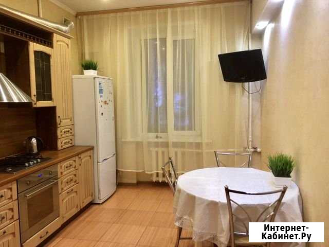 1-комнатная квартира, 42 м², 3/5 эт. в аренду посуточно в Саранске Саранск - изображение 1