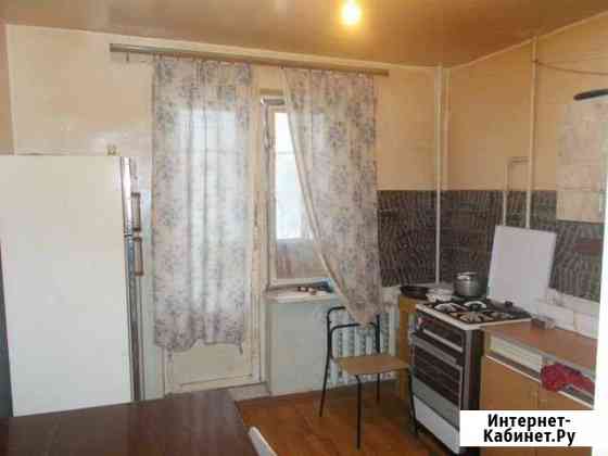 2-комнатная квартира, 54 м², 3/5 эт. в аренду на длительный срок в Киришах Кириши