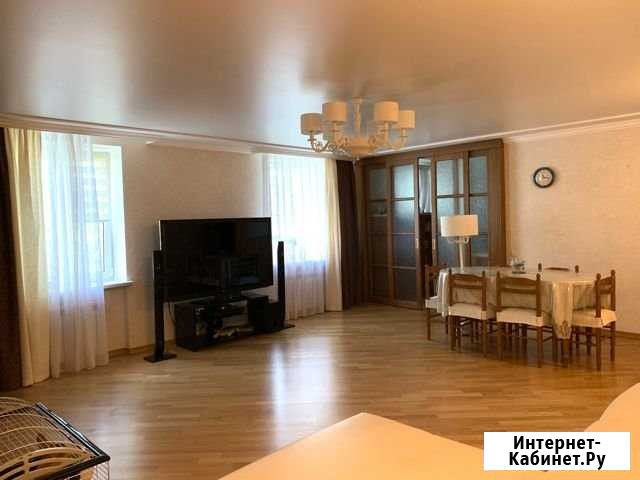 4-комнатная квартира, 137 м², 3/5 эт. на продажу в Симферополе Симферополь - изображение 1