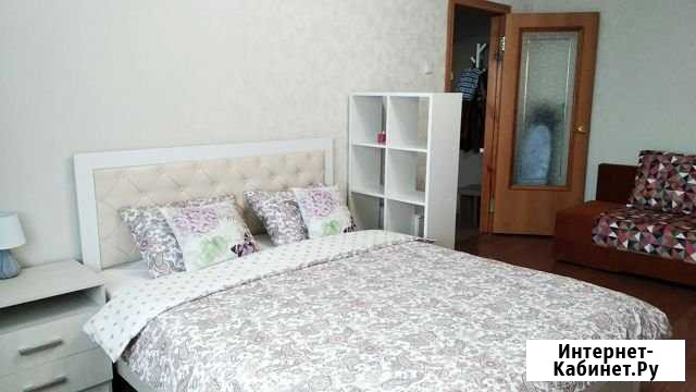 1-комнатная квартира, 37 м², 4/14 эт. в аренду посуточно в Балаково Балаково - изображение 1