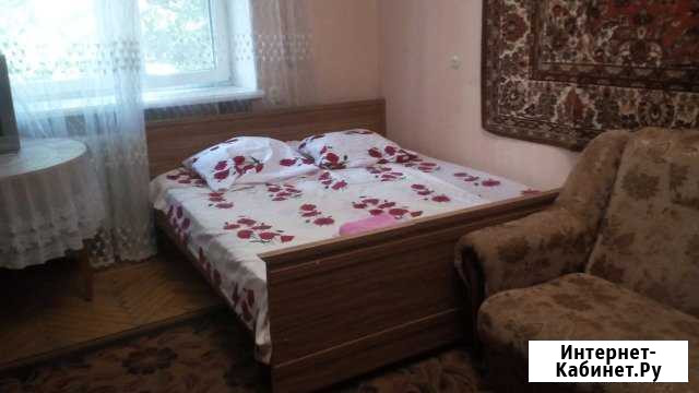 1-комнатная квартира, 36 м², 2/4 эт. в аренду посуточно во Владикавказе Владикавказ - изображение 1