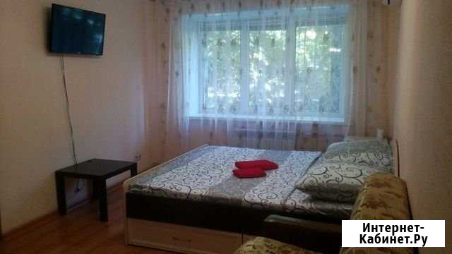 1-комнатная квартира, 30 м², 1/5 эт. в аренду посуточно в Новосибирске Новосибирск - изображение 1