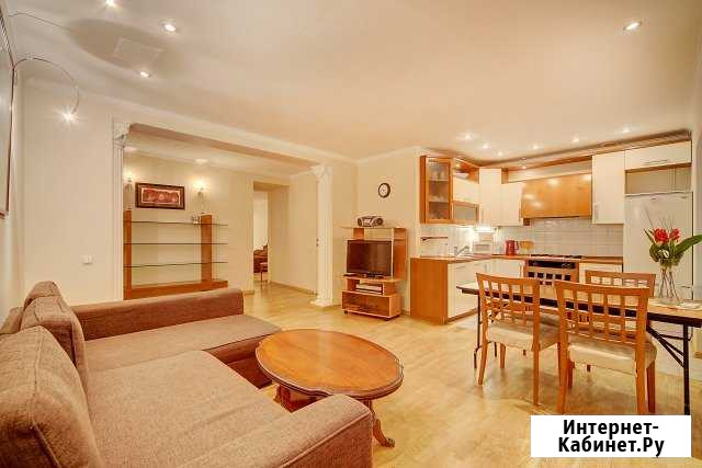 3-комнатная квартира, 90 м², 2/5 эт. в аренду посуточно в Санкт-Петербурге Санкт-Петербург - изображение 1