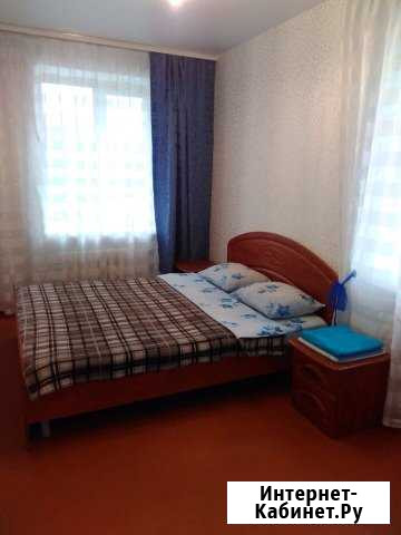 2-комнатная квартира, 54 м², 3/5 эт. в аренду посуточно в Междуреченске Кемеровской области Междуреченск - изображение 1