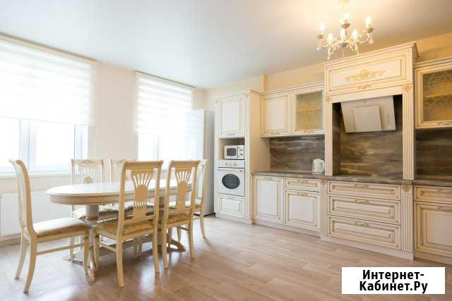2-комнатная квартира, 70 м², 4/8 эт. в аренду посуточно в Красноярске Красноярск - изображение 1