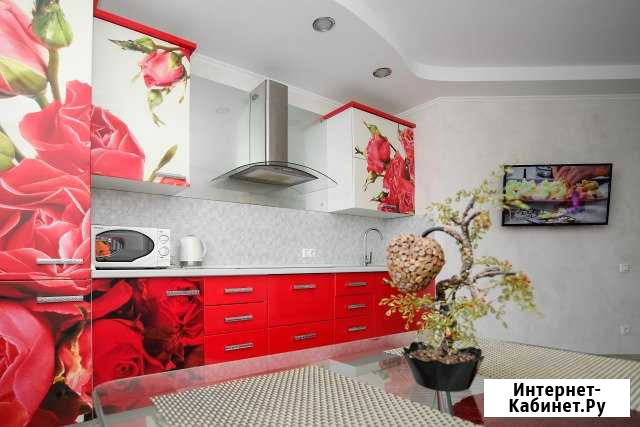 1-комнатная квартира, 50 м², 19/19 эт. в аренду посуточно в Саратове Саратов - изображение 1