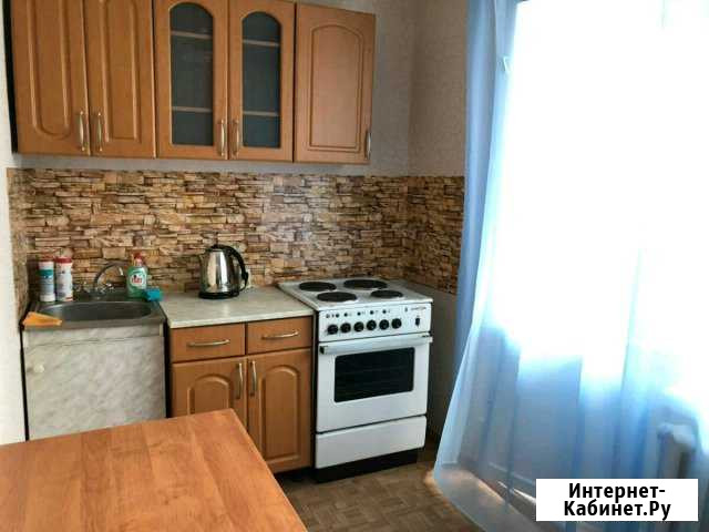 1-комнатная квартира, 42 м², 4/5 эт. в аренду посуточно в Удомле Удомля - изображение 1