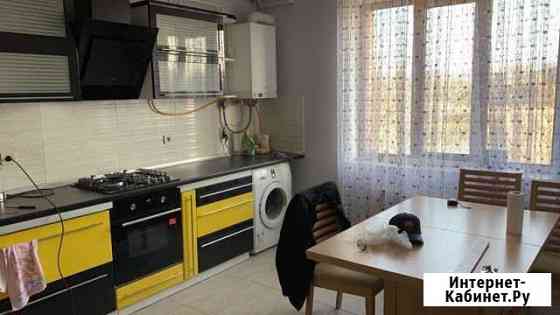 2-комнатная квартира, 75 м², 2/4 эт. в аренду на длительный срок в Симферополе Симферополь