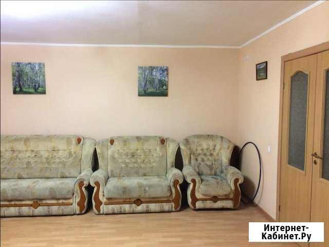 3-комнатная квартира, 98 м², 2/8 эт. в аренду на длительный срок в Севастополе Севастополь - изображение 1