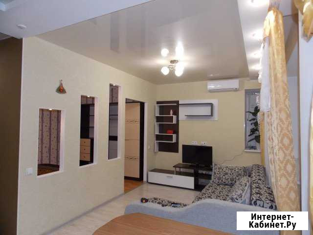 1-комнатная квартира, 41 м², 2/10 эт. в аренду посуточно в Волжском Волгоградской области Волжский Волгоградской области - изображение 1