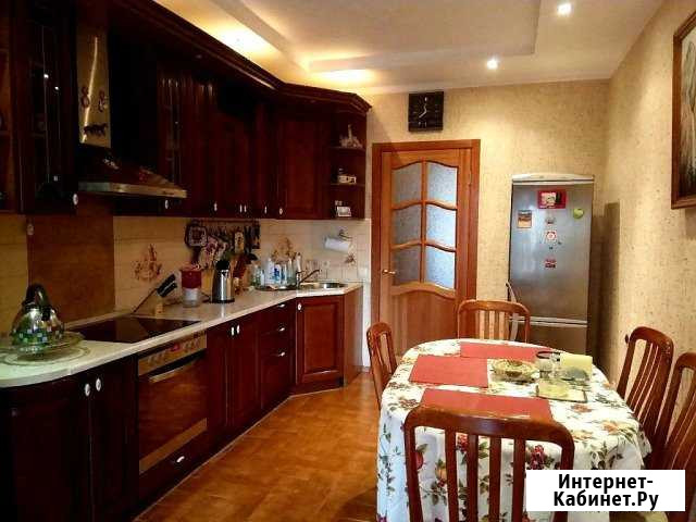 2-комнатная квартира, 83.2 м², 2/10 эт. в аренду посуточно в Красноярске Красноярск - изображение 1