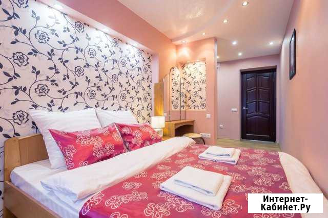 3-комнатная квартира, 53 м², 4/5 эт. в аренду посуточно в Красноярске Красноярск - изображение 1
