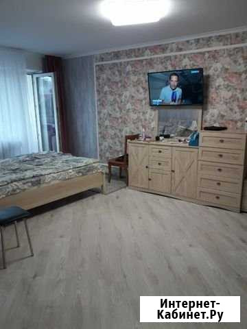1-комнатная квартира, 35 м², 3/5 эт. в аренду посуточно в Калининграде Калининград - изображение 1