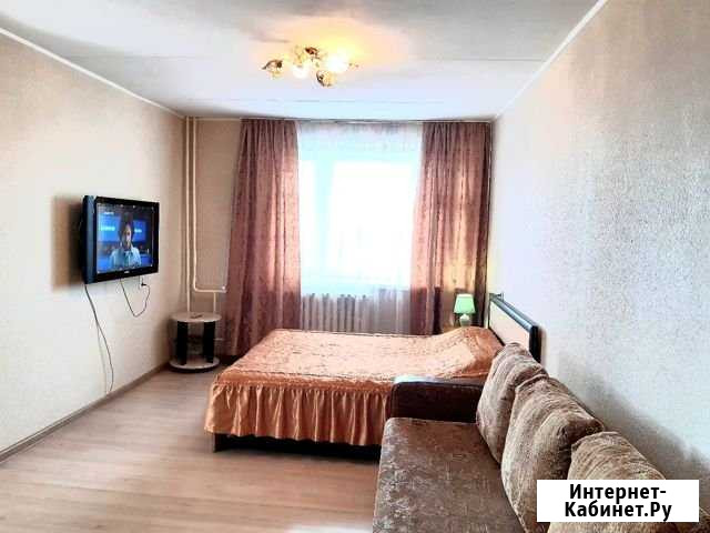 1-комнатная квартира, 40 м², 10/14 эт. в аренду посуточно в Кирове Киров - изображение 1