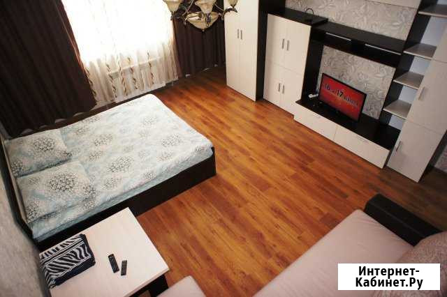1-комнатная квартира, 50 м², 6/18 эт. в аренду посуточно в Курске Курск - изображение 1